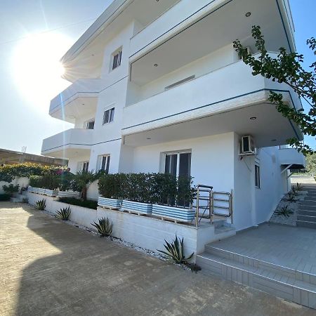 Hotel Vila Ali Ksamil Exterior photo